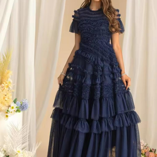 Robe bleu marine chic pour mariage