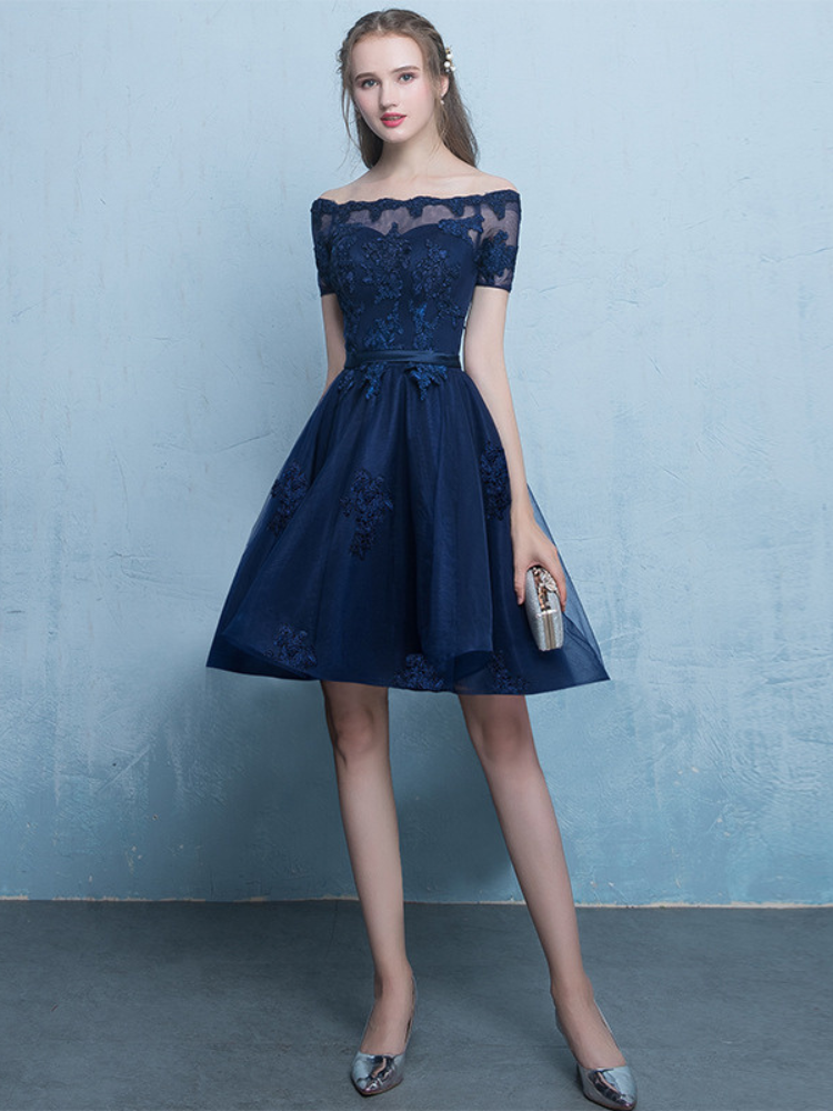 Robe bleu marine dentelle organza