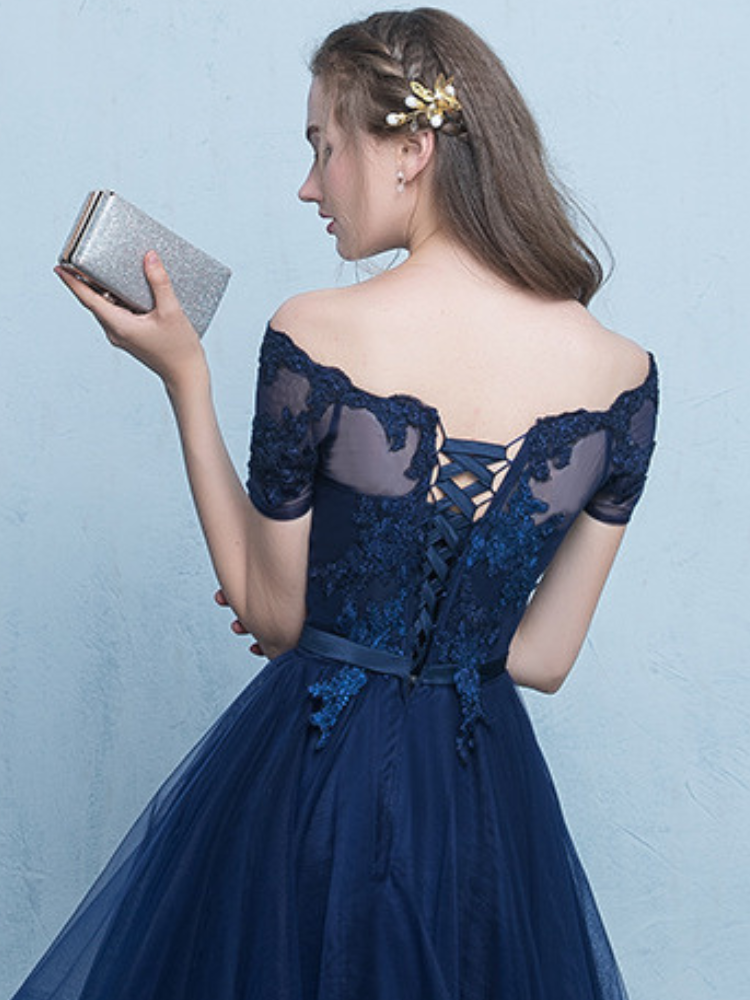 Robe bleu marine dentelle organza