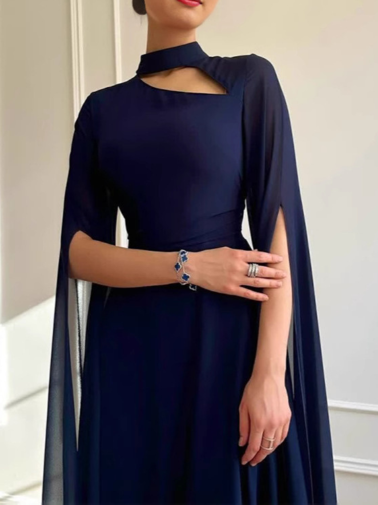 Robe_cape_bleu_marine