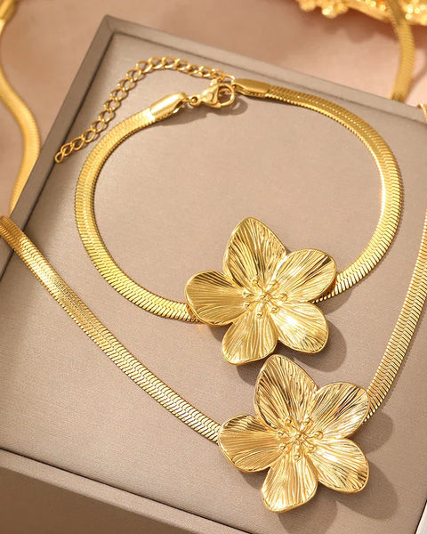 Parure fleur or