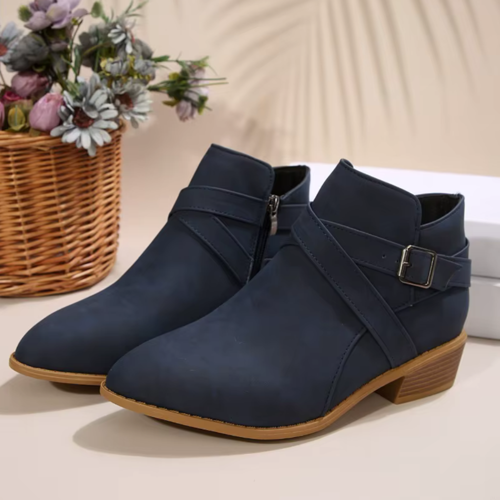 Bottines bleu marine à boucle