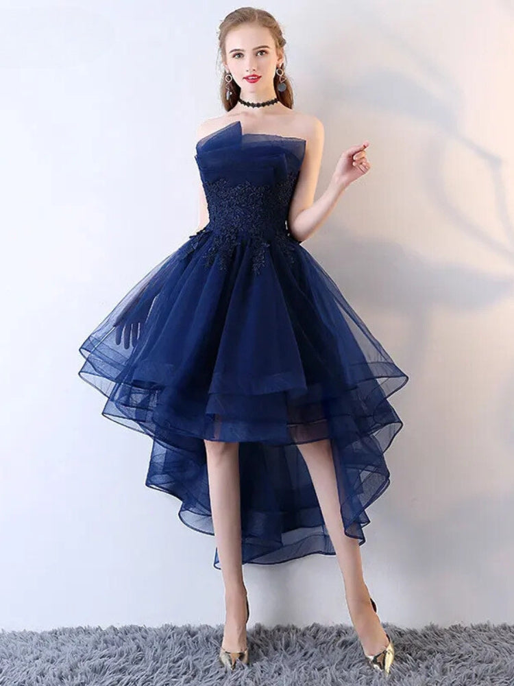 Robe bleu marine dentelle