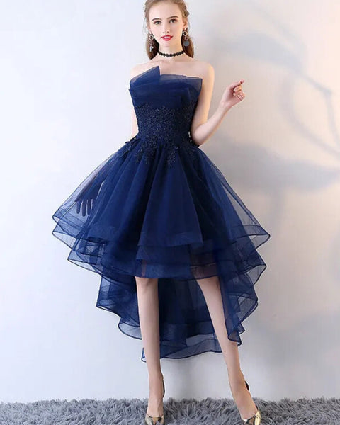 Robe bleu marine dentelle