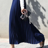Jupe plissée bleu marine