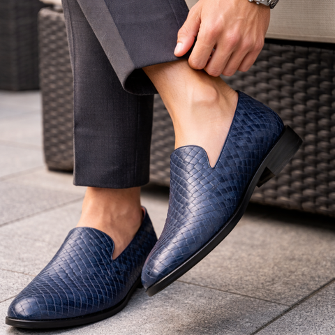 Mocassin bleu marine cuir embossé