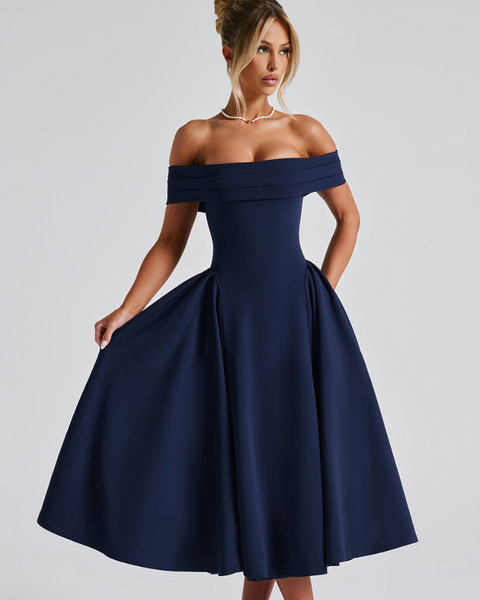 Robe_invitee_mariage_bleu_marine