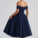 Robe_invitee_mariage_bleu_marine