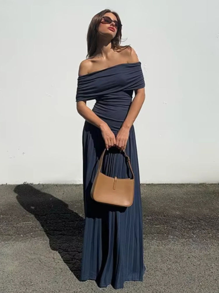 Robe longue plissée bleu marine