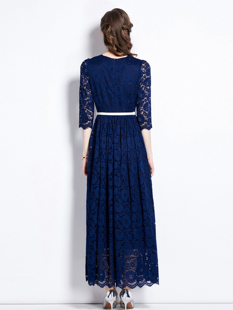 Robe bleu marine dentelle mariage