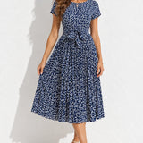 Robe bleu marine à fleur