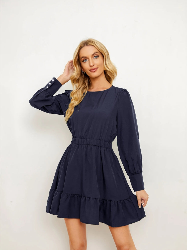 Robe bleu marine à volant