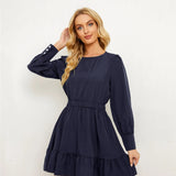 Robe bleu marine à volant