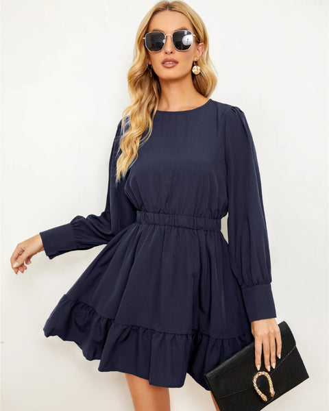 Robe bleu marine à volant