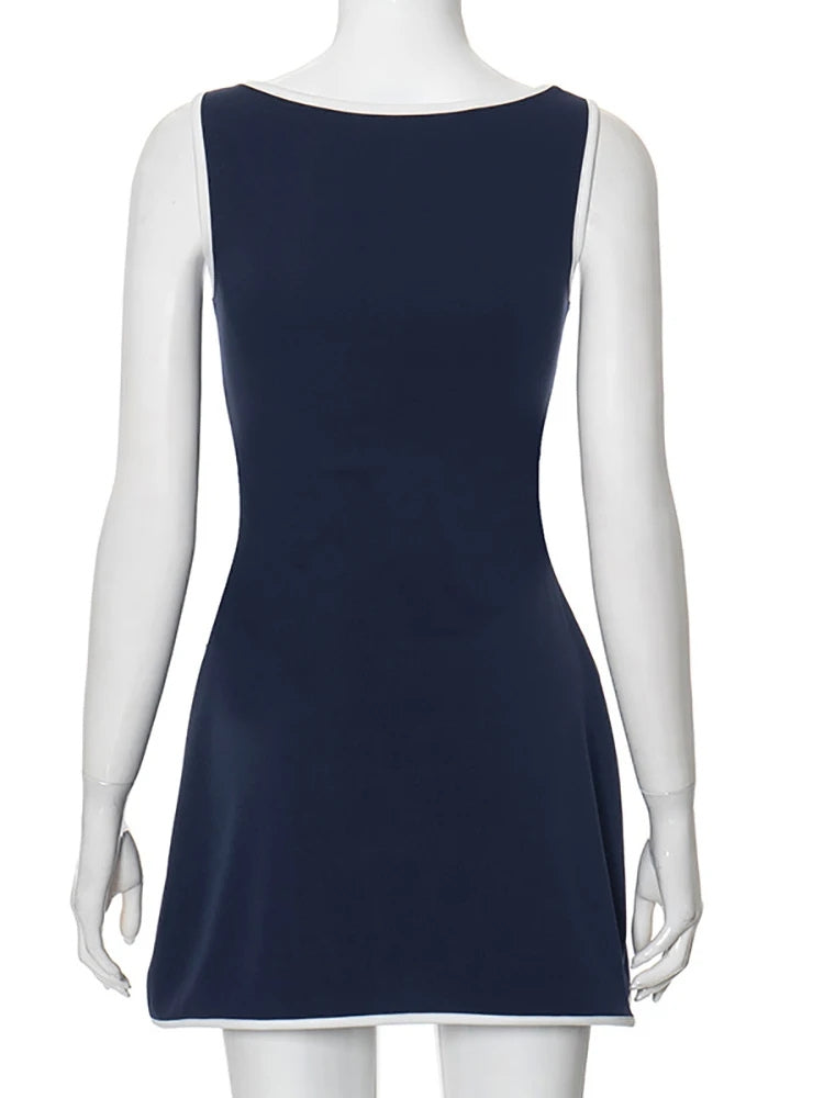 Robe bleu marine chic courte