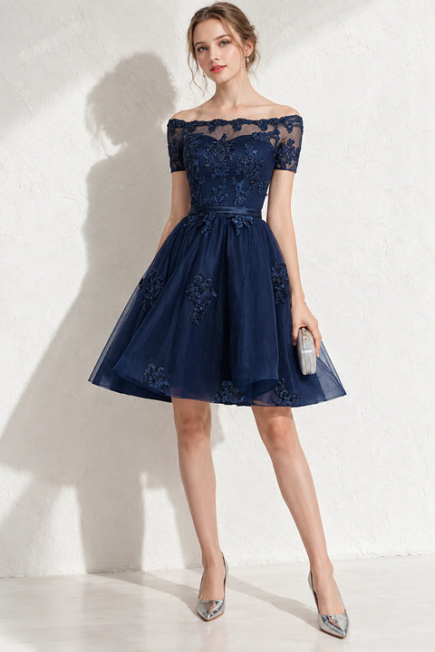 Robe bleu marine dentelle et tulle