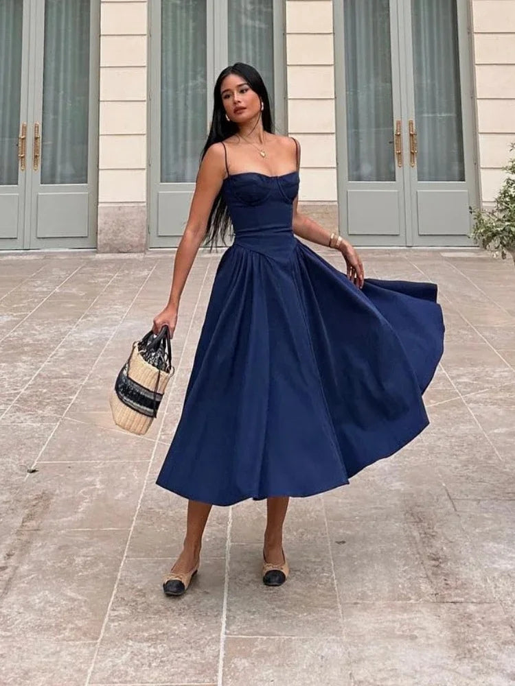 Robe bleu marine élégante