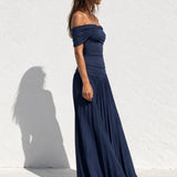 Robe longue plissée bleu marine