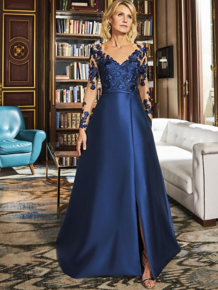 Robe de mère de la mariée bleu marine