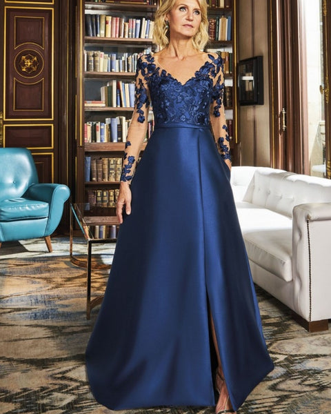 Robe de mère de la mariée bleu marine