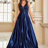 Robe satin bleu marine