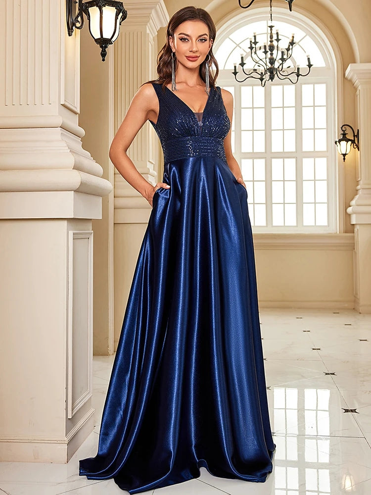 Robe satin bleu marine